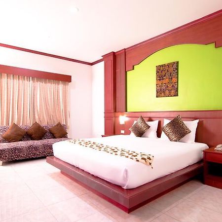 Forest Patong Hotel Luaran gambar