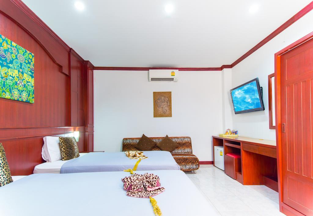 Forest Patong Hotel Luaran gambar