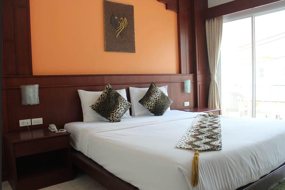 Forest Patong Hotel Luaran gambar